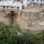 West Walls Apartments